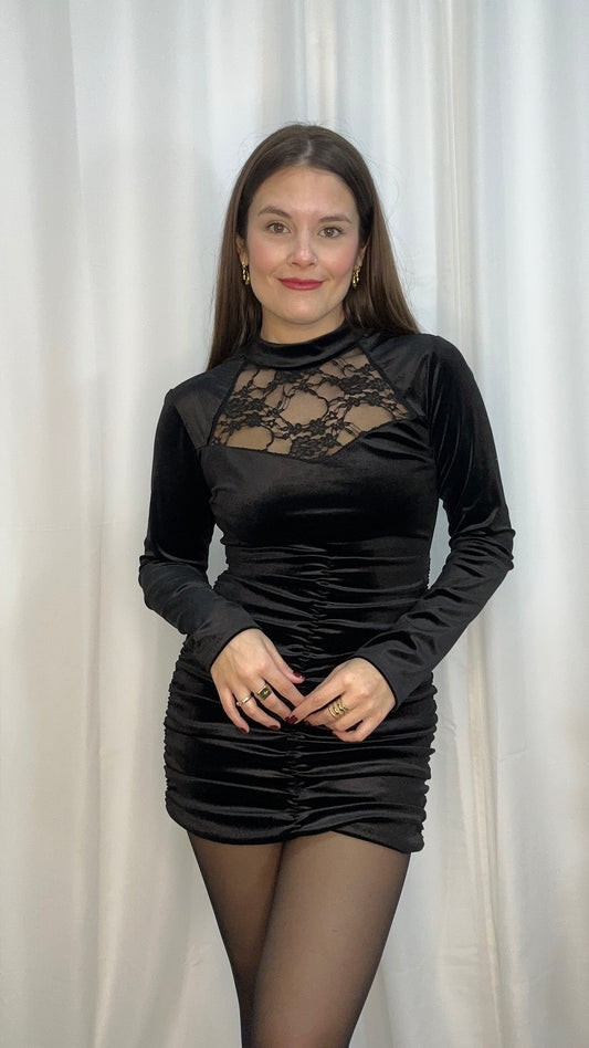 Vestido terciopelo con encaje